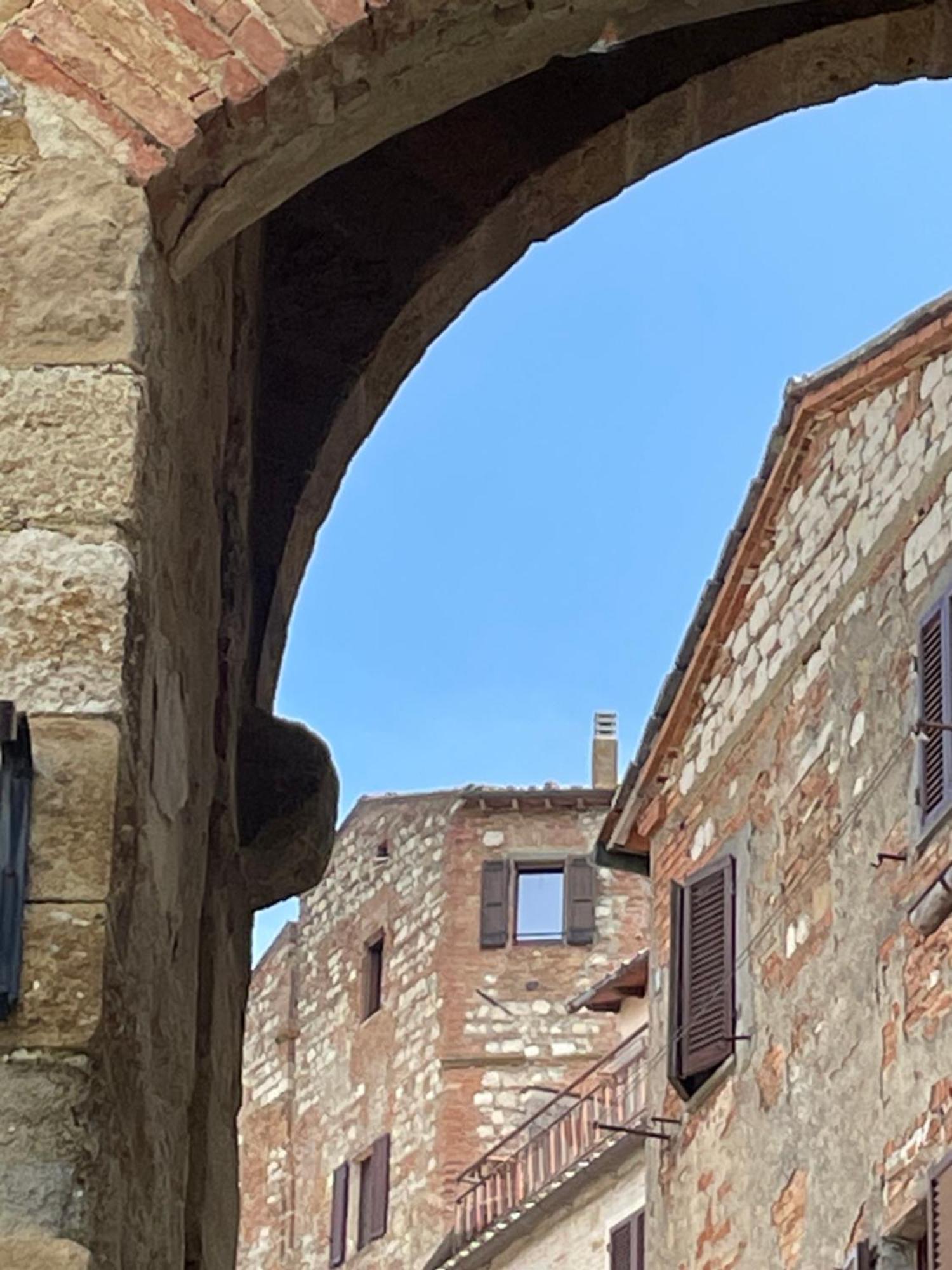 Appartamento Centro Storico La Pulcianella Con Vista Mozzafiato Montepulciano Stazione Exterior foto